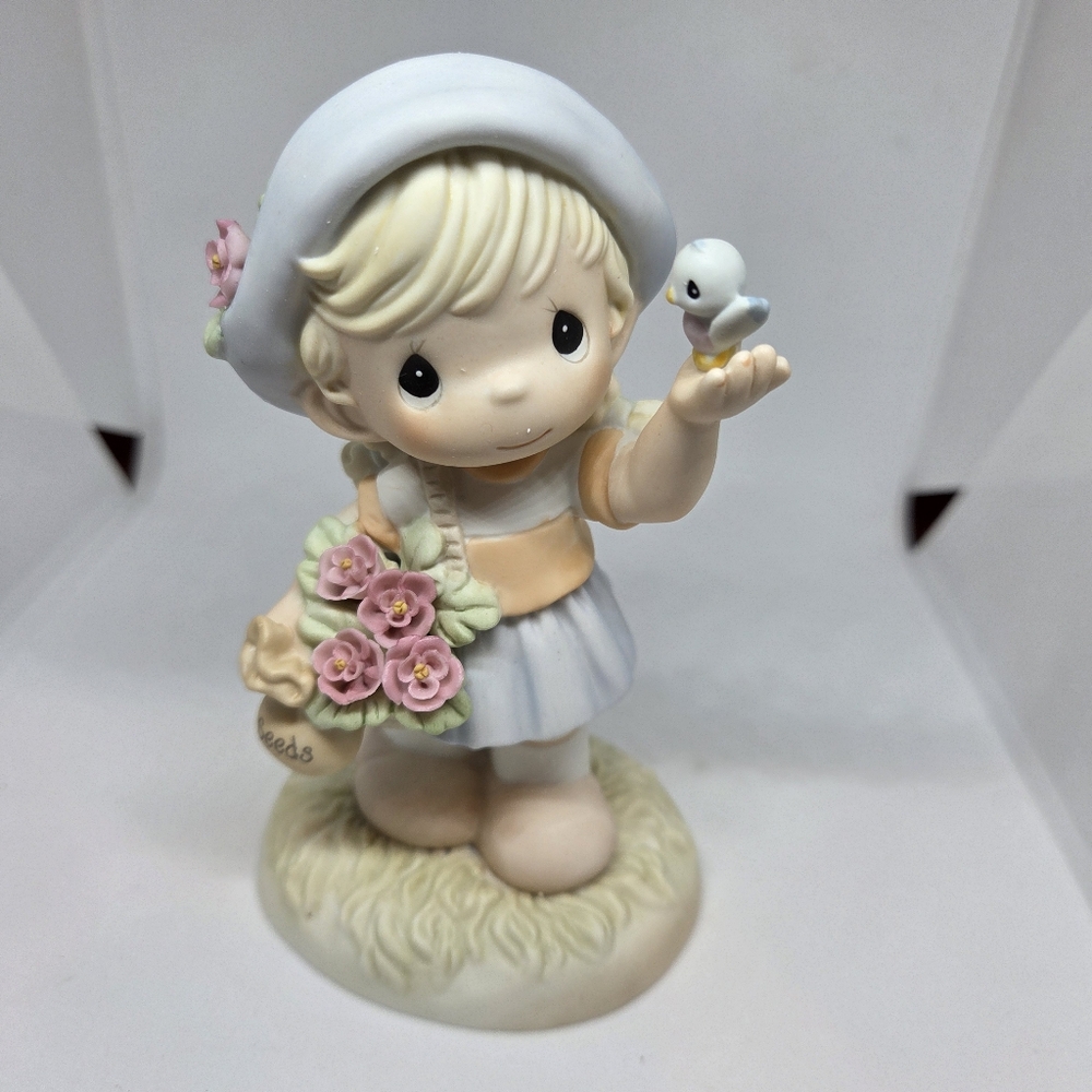Precious Moments "May  Bright and Hopeful" Item #101520